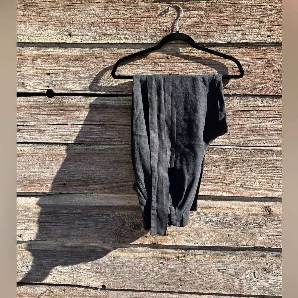 Notperfectlinen pleated trousers